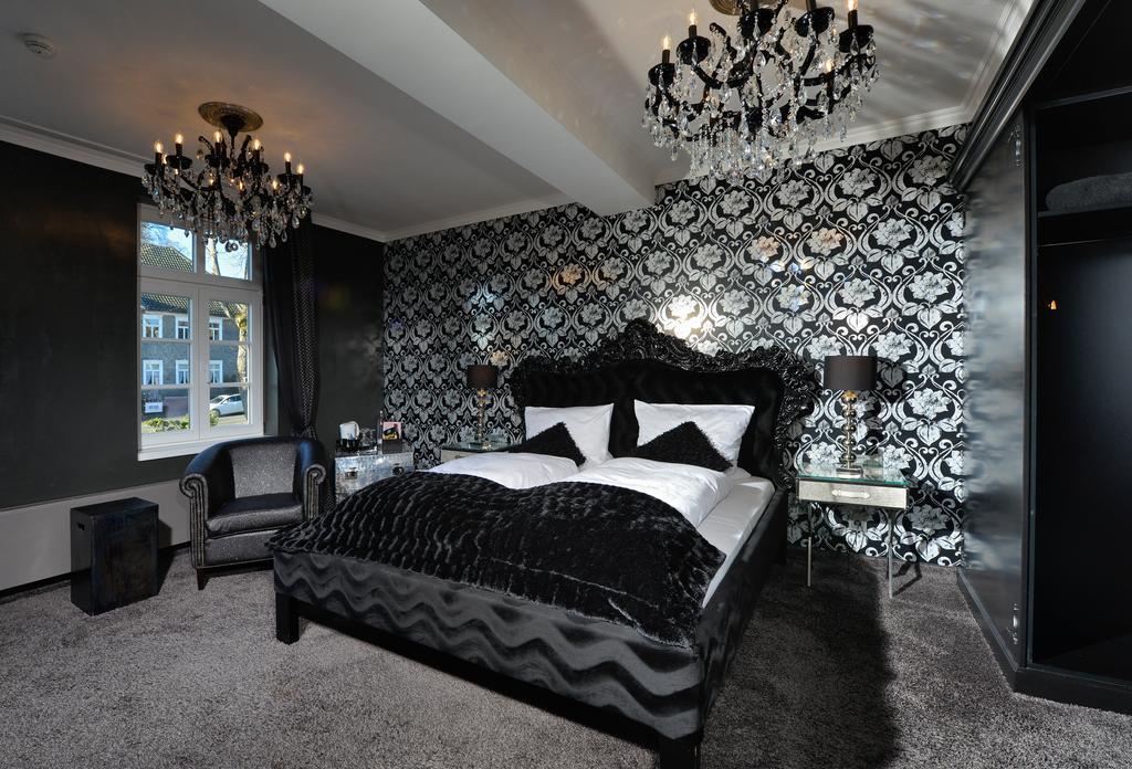 Hotel Alte Schule Bad Berleburg Ngoại thất bức ảnh